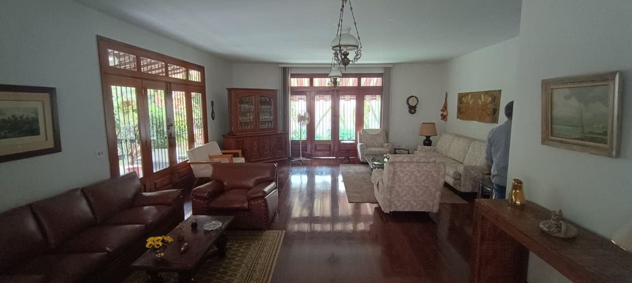 Casa de 3 quartos – Pechincha